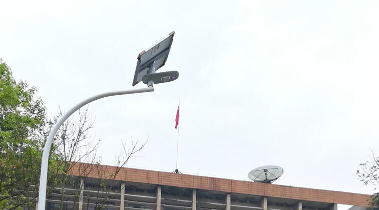 決定太陽能路燈價(jià)格的因素。