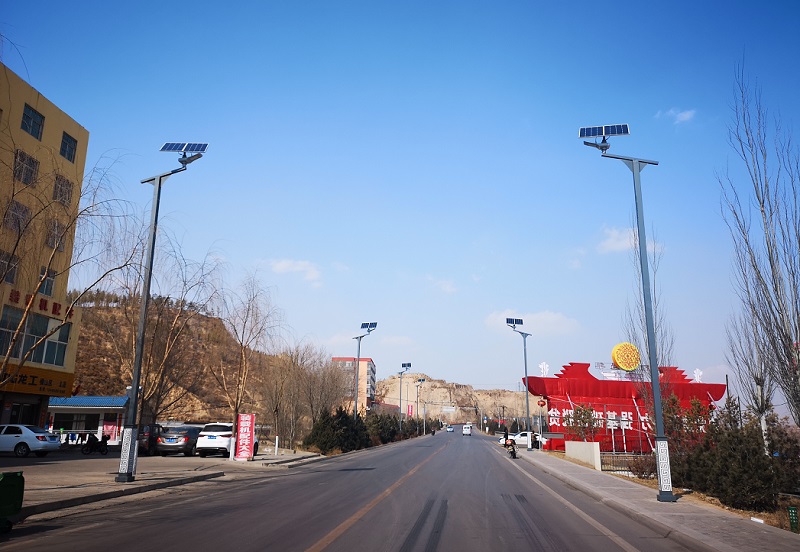 太陽(yáng)能路燈廠家解讀太陽(yáng)能路燈發(fā)展趨勢(shì)