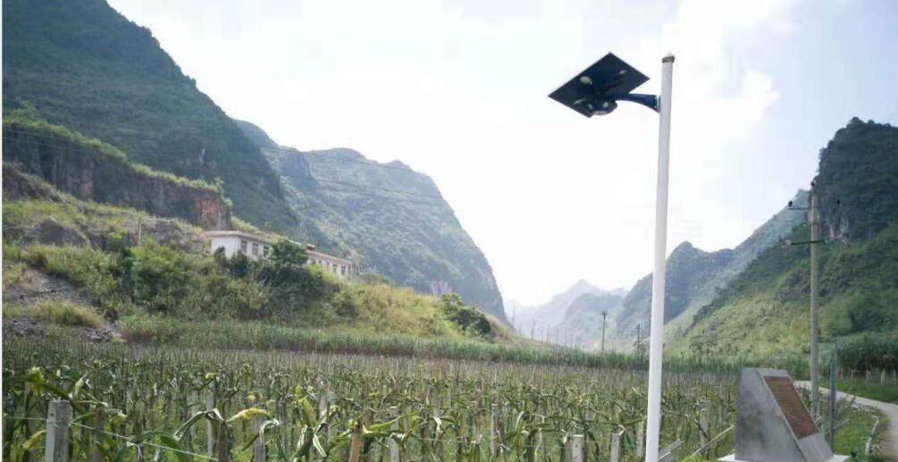 現代太陽能草坪燈的種類