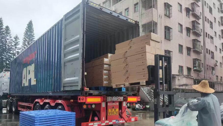 新農(nóng)村安裝太陽能路燈的關(guān)鍵點(diǎn)